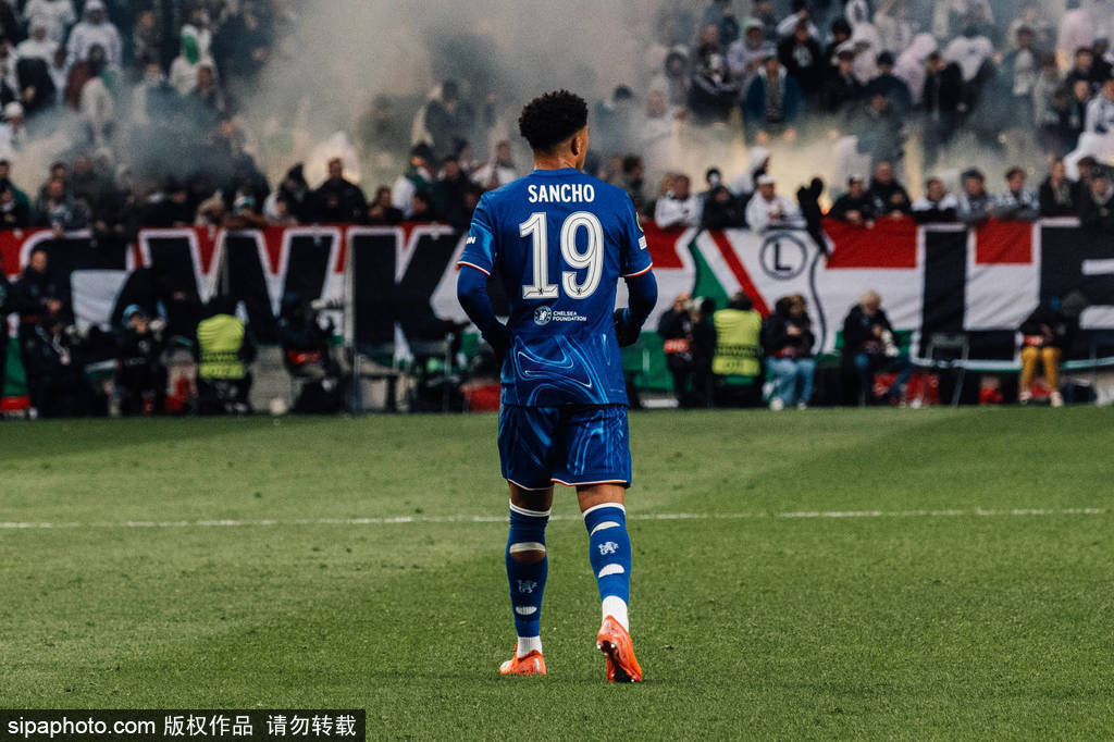 皇冠信用网会员注册_曼联拒绝恩昆库！6000万镑豪购新星皇冠信用网会员注册，切尔西加纳乔交易梦碎