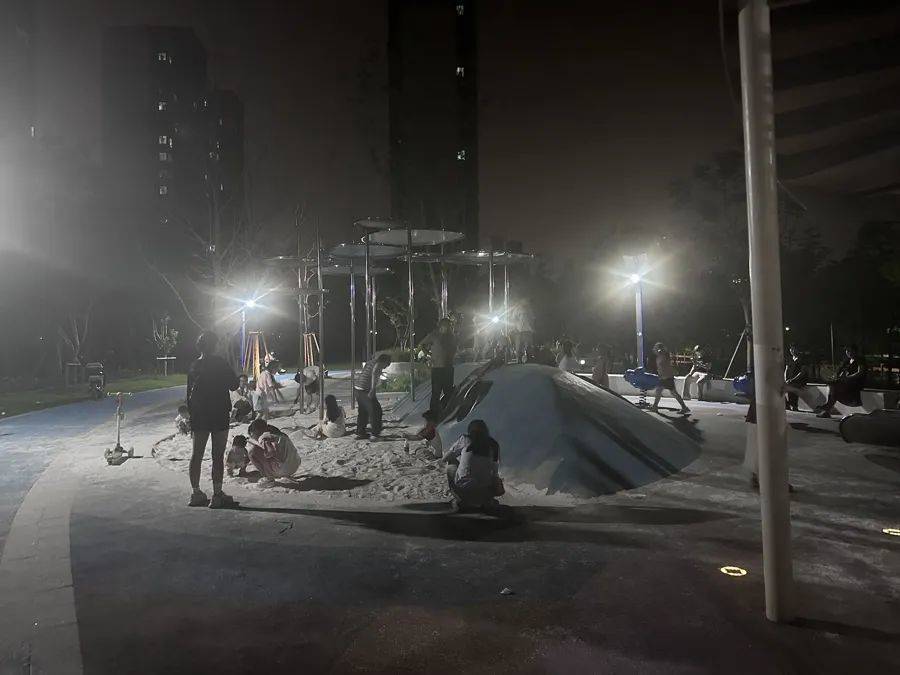 皇冠信用网平台出租_上海一24小时公园变“尖叫乐园”皇冠信用网平台出租，居民崩溃：关窗也挡不住魔音穿耳！