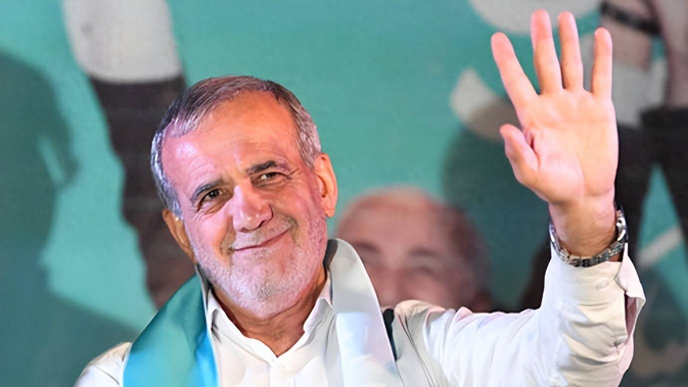 皇冠信用盘注册开户_伊朗内部斗争显露：强硬派指控总统图谋政变皇冠信用盘注册开户，超三十位议员想罢免他？