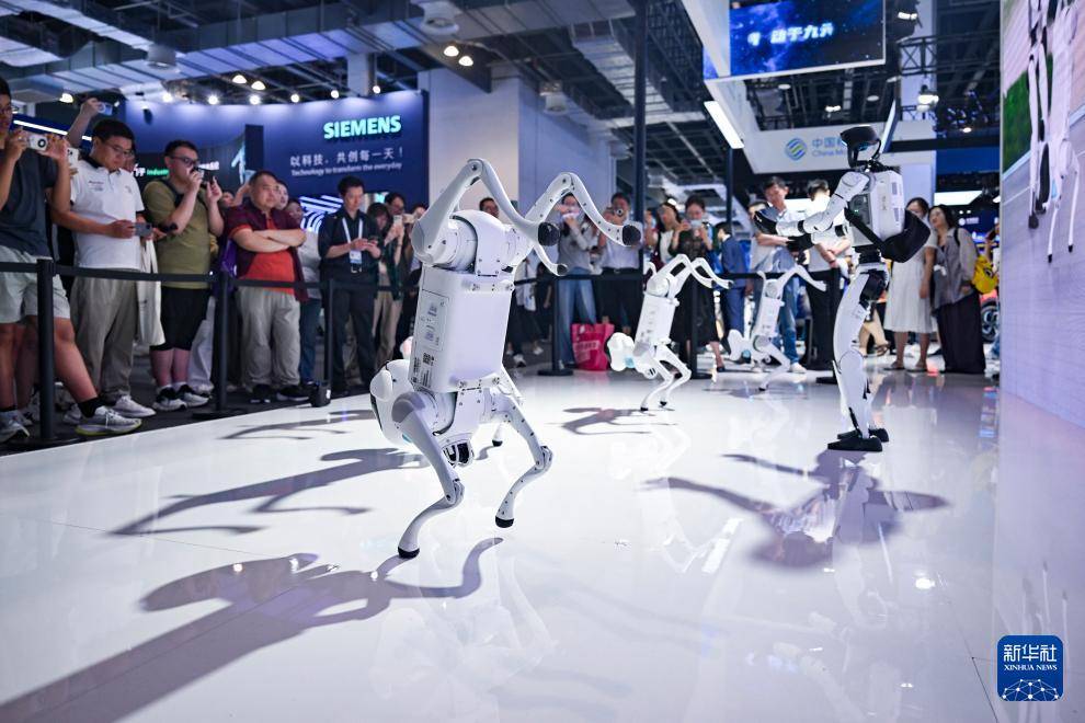 皇冠皇冠信用网会员注册_在世界人工智能大会 感受科技之美