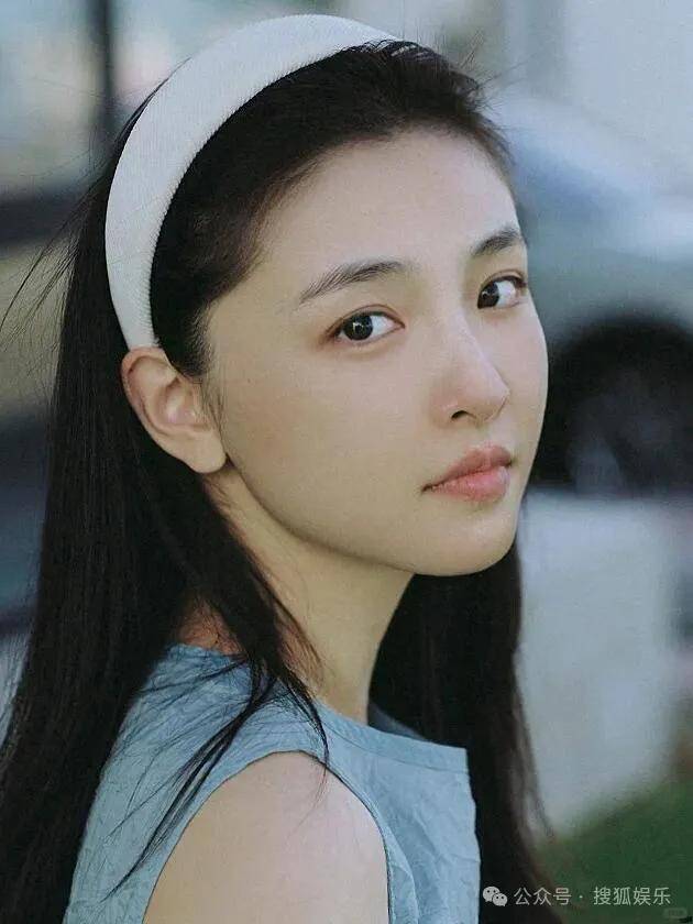 皇冠信用开号_离婚三年又被拍到亲密逛超市皇冠信用开号，他俩这是纯带娃还是真复合了？