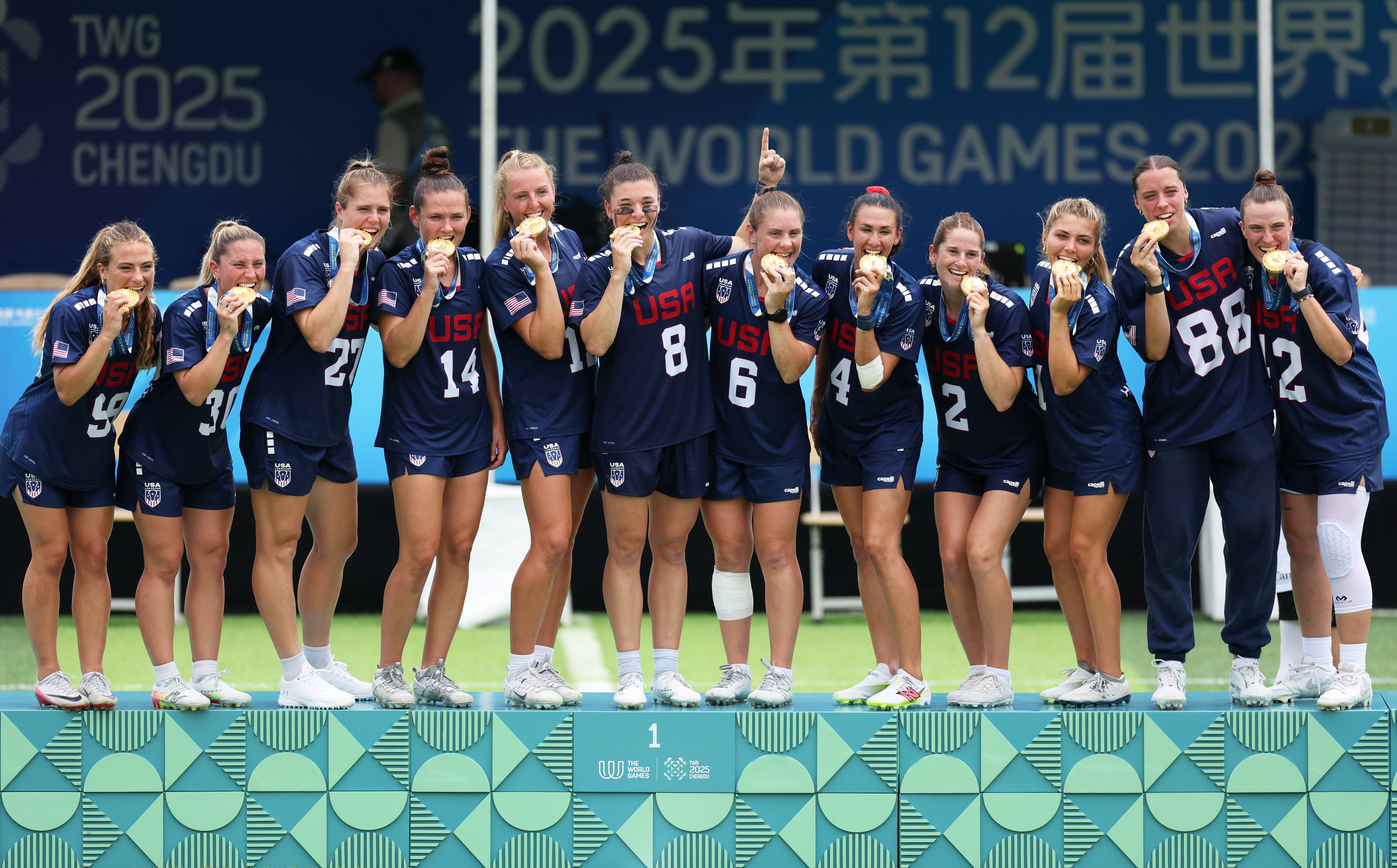 皇冠信用网会员_（成都世运会）棍网球——美国队夺得女子金牌