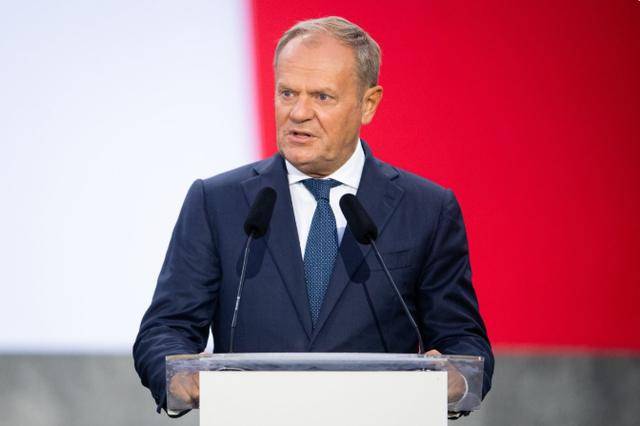 波兰突然开火皇冠登2代理,普京血赚不亏?白俄一反常态,特朗普宣告好戏开场 | 皇冠登2代理