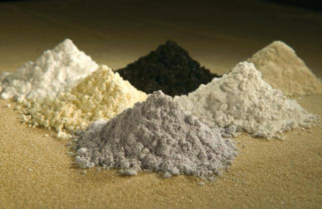 皇冠信用网正网_谁怕谁？中国上调37%稀土价格皇冠信用网正网，特朗普真面目暴露，万斯紧急灭火