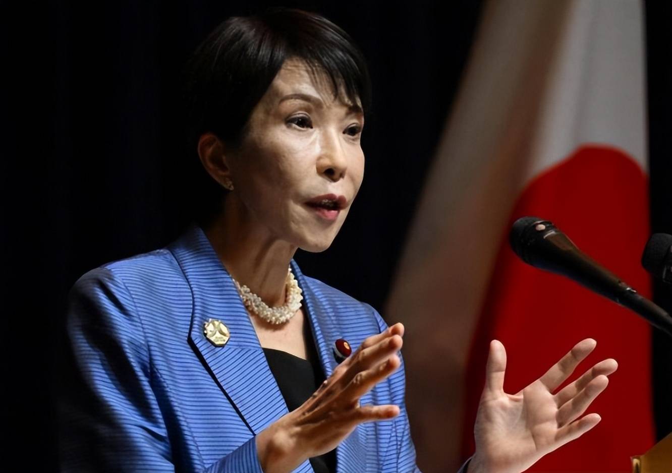 皇冠信用盘申请
_悔不当初!看到中国对日本的手段皇冠信用盘申请
,李在明突然嗅到不寻常气息,有一件事务必要当面解释清楚