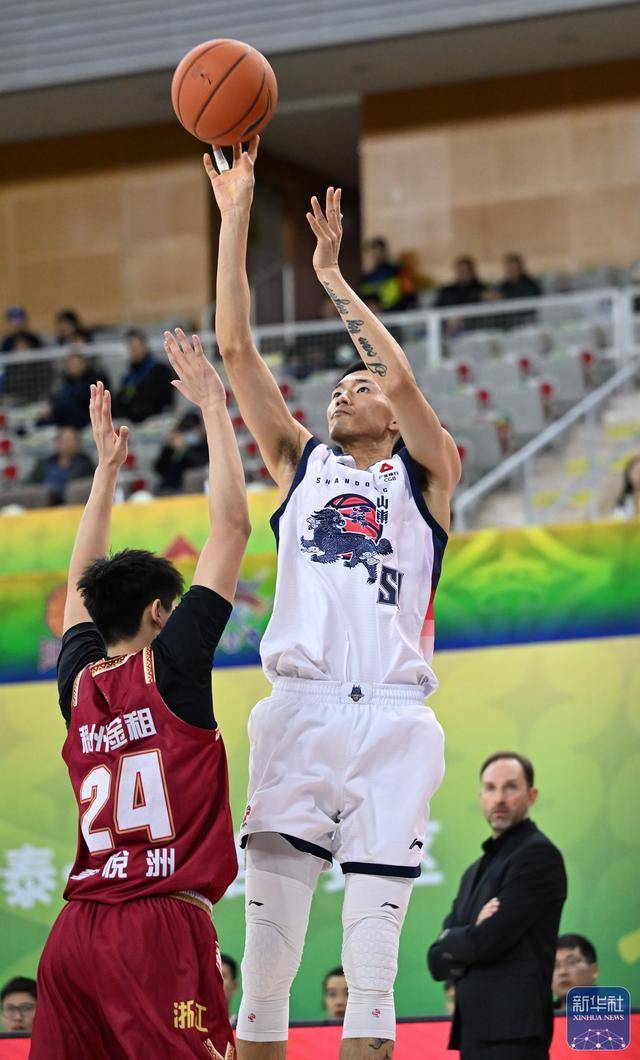 皇冠登1登2登3申请_篮球丨CBA俱乐部杯赛：浙江稠州金租不敌山东高速
